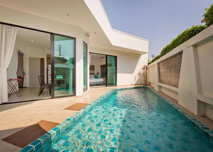 Tropicana Pool Villa